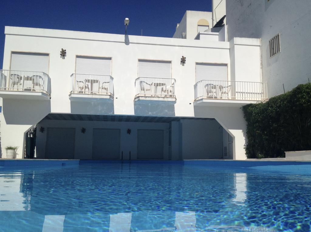 Granada Holidays Guest House São Martinho do Porto Exterior foto